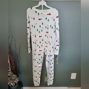 NWT Carters 2 Piece SetChristmas Pajamas, Size 12